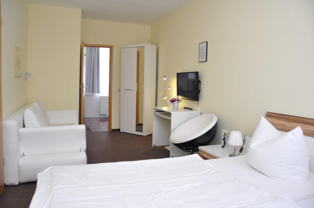 Hotel An Der Kapelle Meiningen Dış mekan fotoğraf